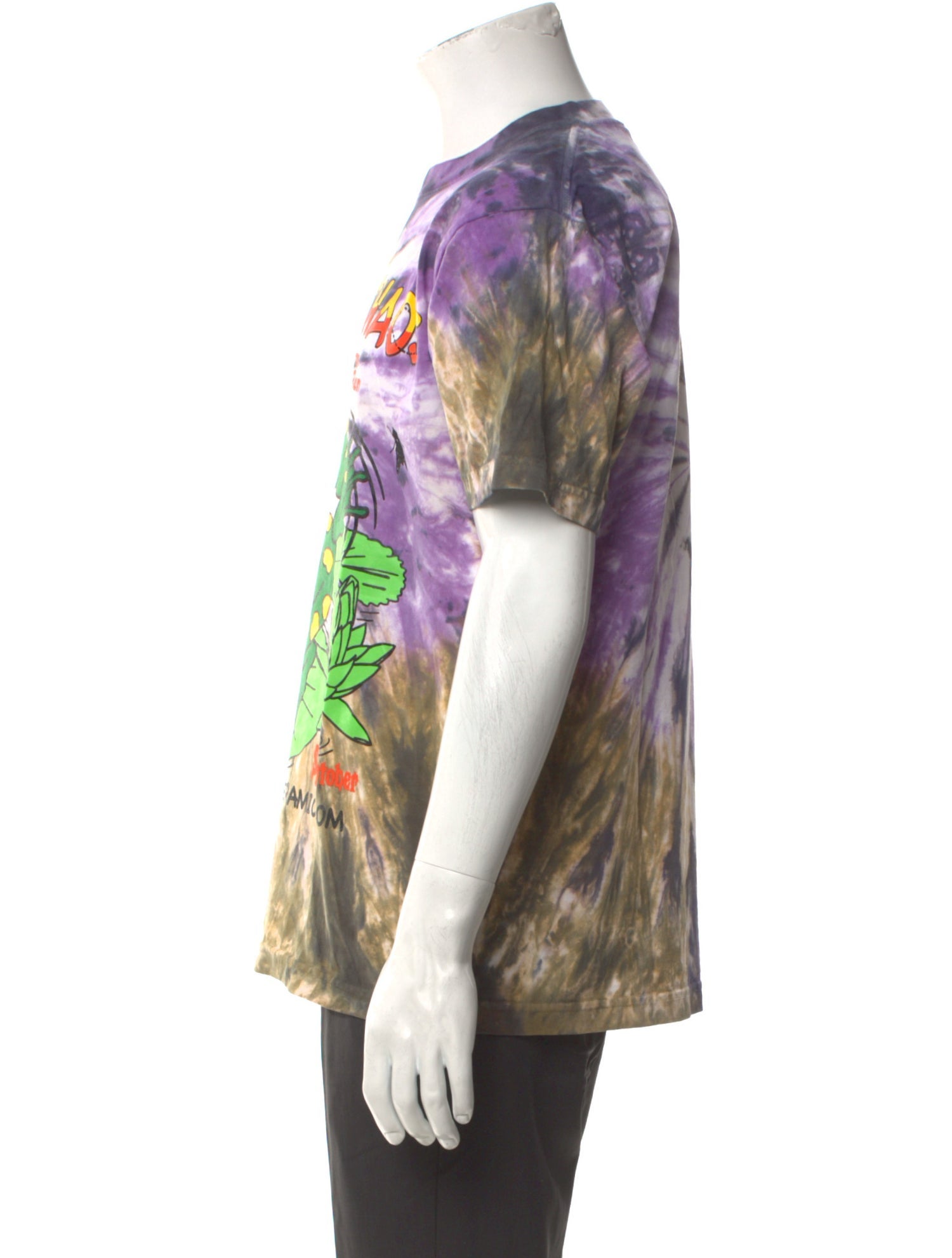 Online Ceramics Graphic Print Crew Neck T-Shirt