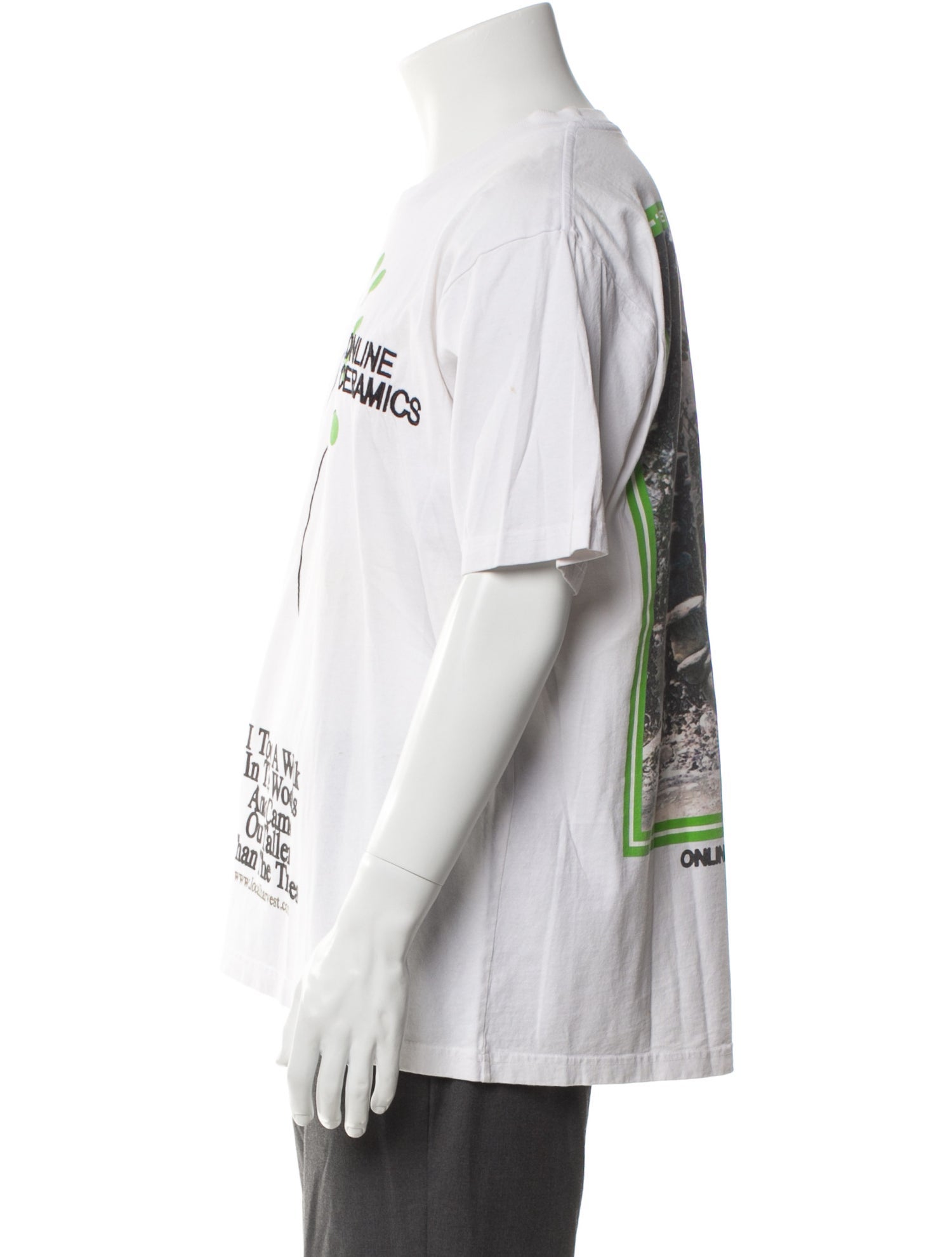 Online Ceramics Graphic Print Crew Neck T-Shirt