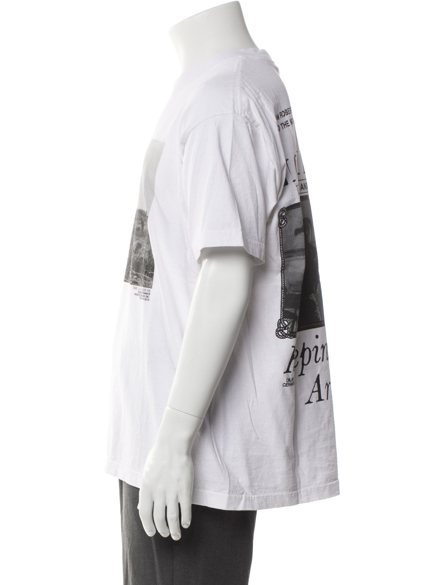 Online Ceramics Graphic Print Crew Neck T-Shirt