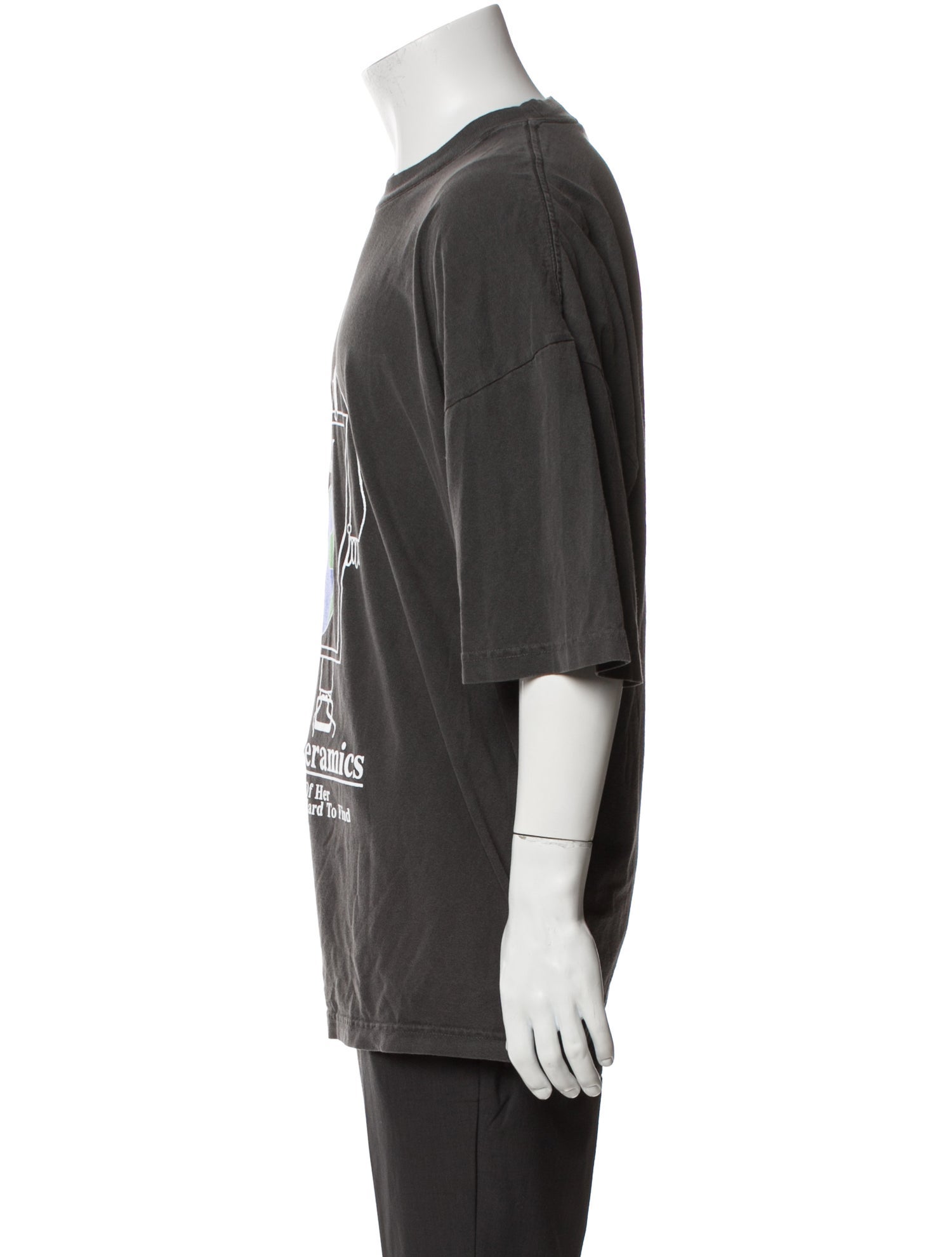 Online Ceramics Graphic Print Crew Neck T-Shirt