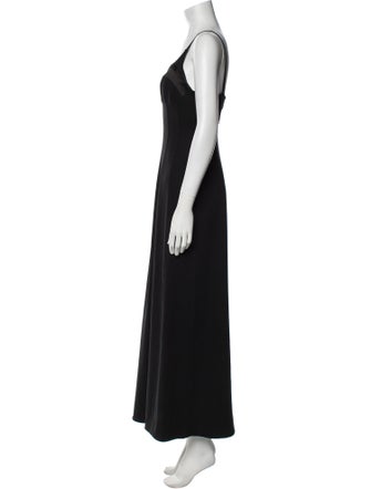 Olēnich V-Neck Long Dress