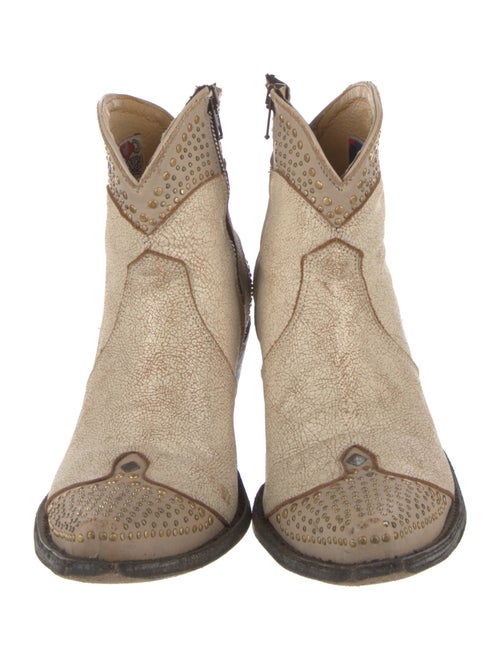 Old Gringo Leather Studded Accents Western Boots