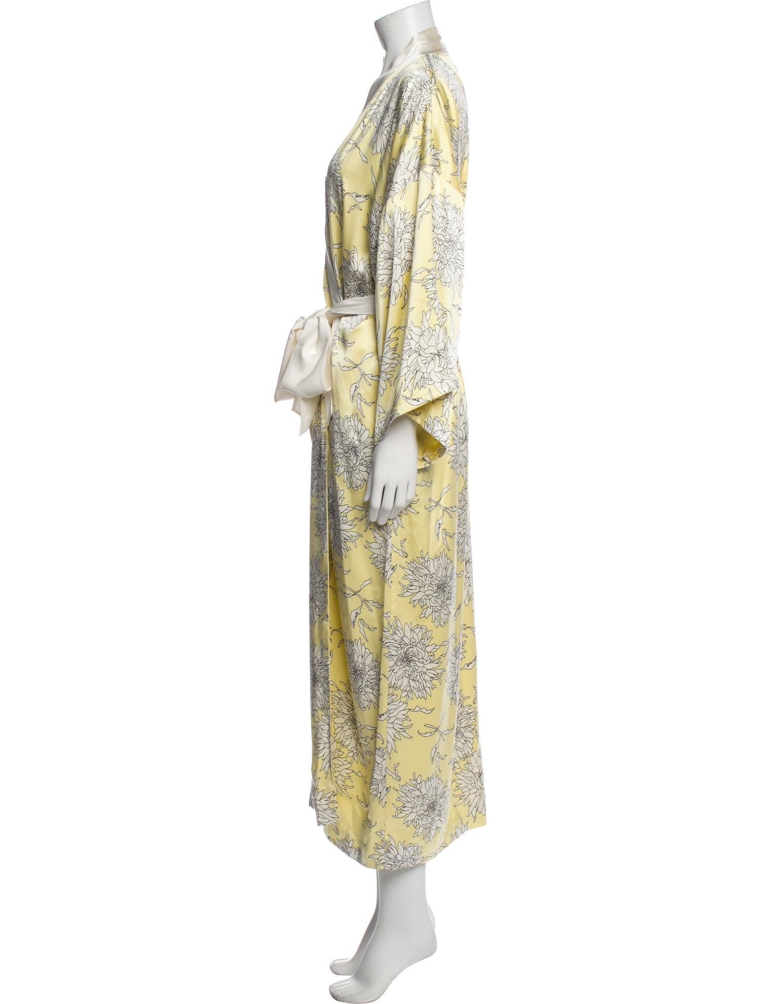 Olivia von Halle Silk Floral Print Robe