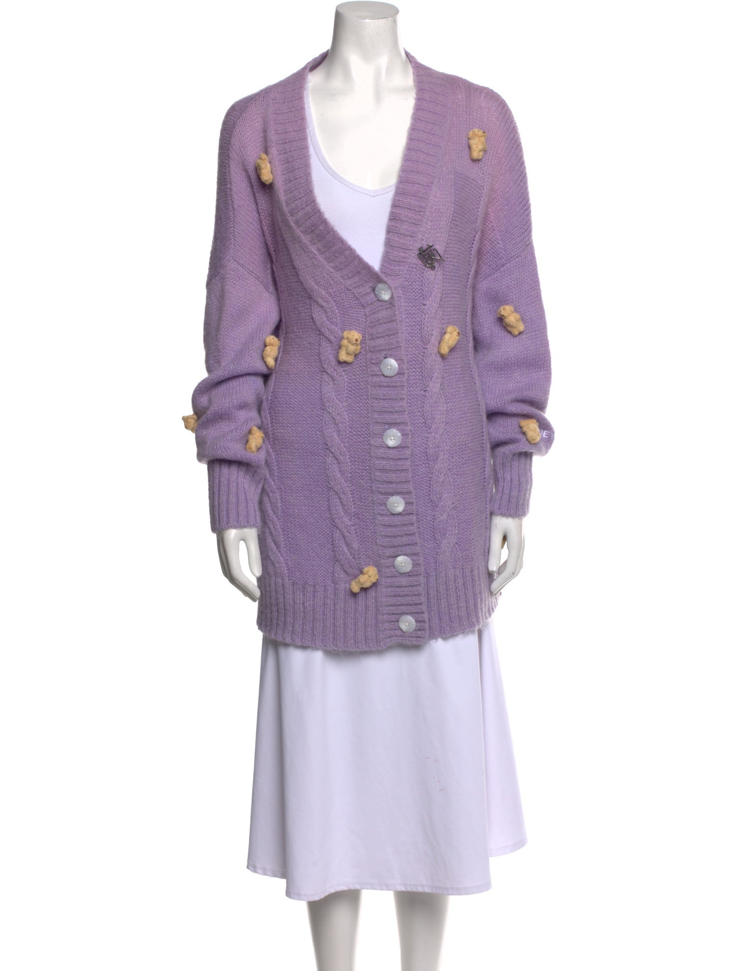 13DE Marzo V-Neck Sweater