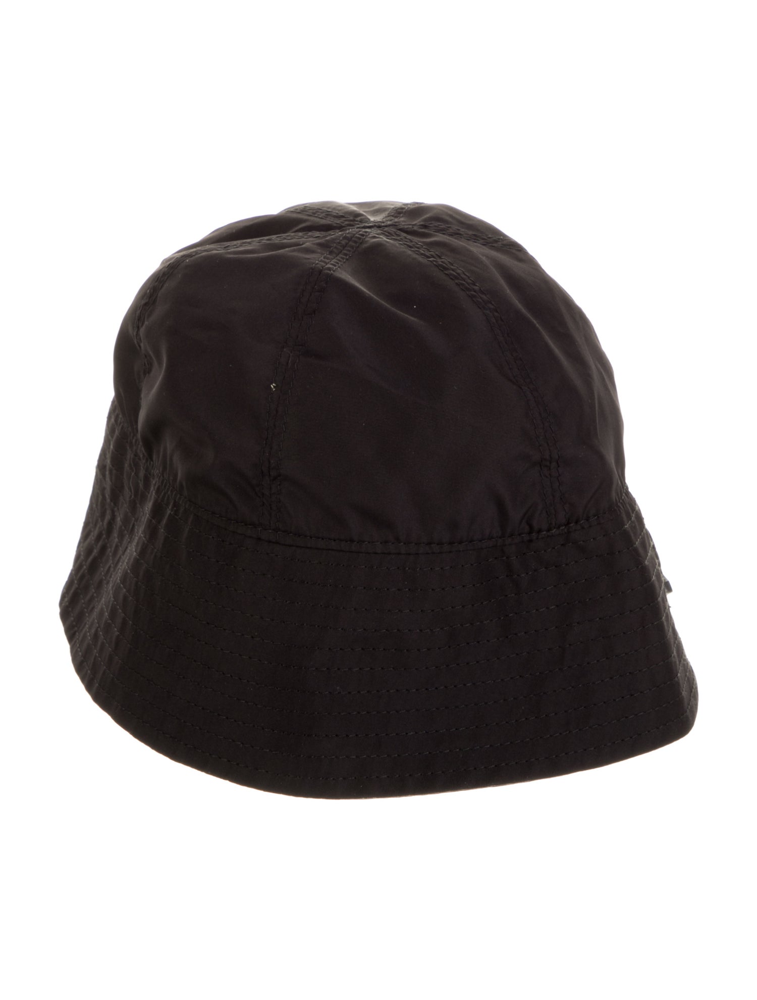 1017 Alyx 9SM nylon bucket hat