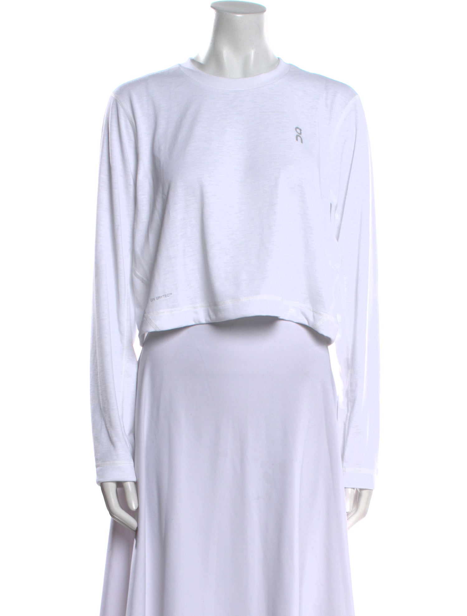 On Crew Neck Long Sleeve Crop Top