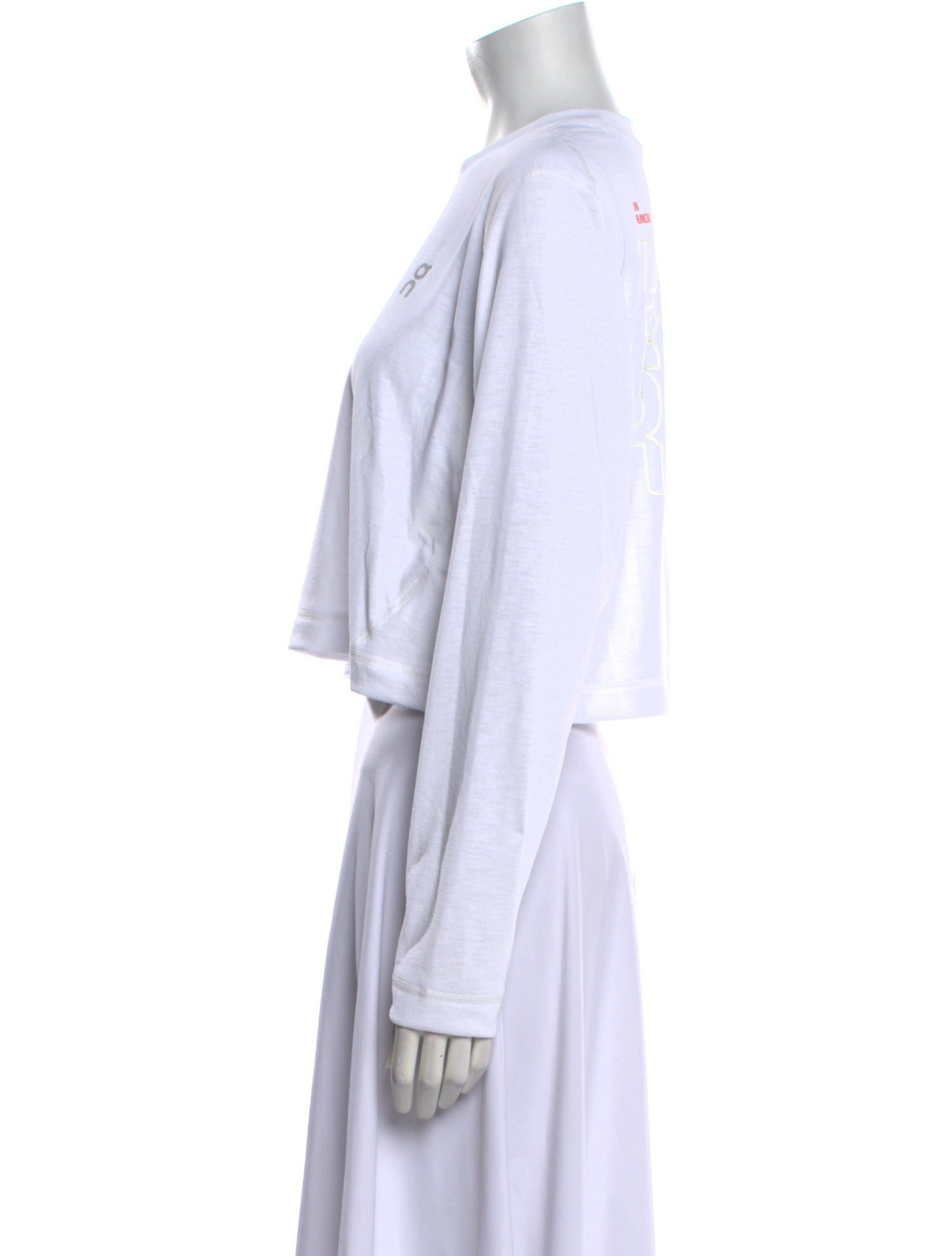 On Crew Neck Long Sleeve Crop Top