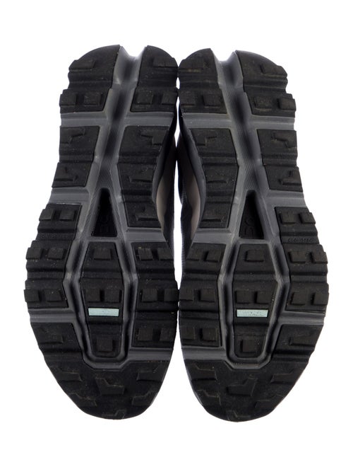 On Mesh Mesh Accents Sneakers