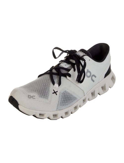 On Mesh Mesh Accents Sneakers