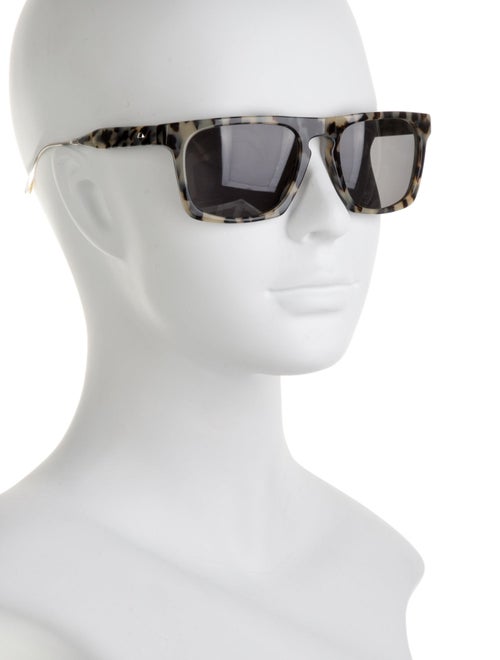 Oliver Peoples Wayfarer Tinted Sunglasses