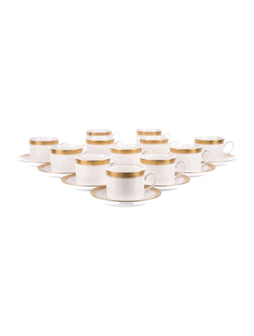 Royal Worcester 24-Piece Davenham Flat Cup and Saucer Set