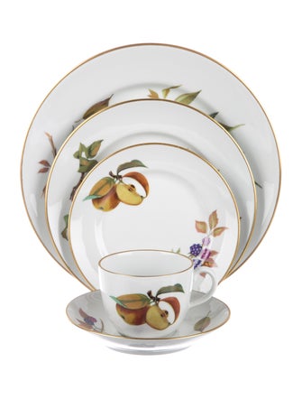 Royal Worcester 46-Piece Evesham Tableware Set