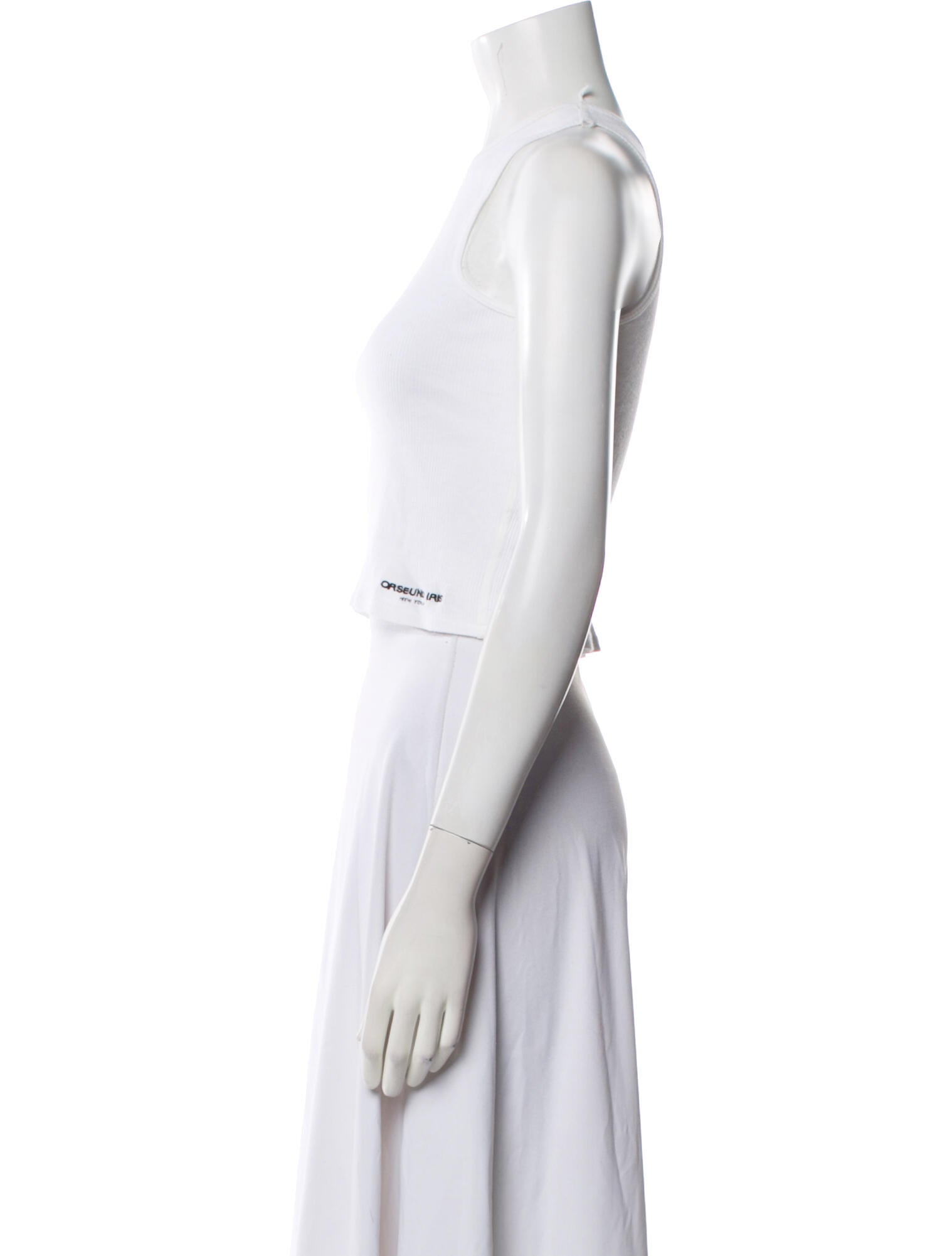 Orseund Iris Crew Neck Sleeveless Crop Top