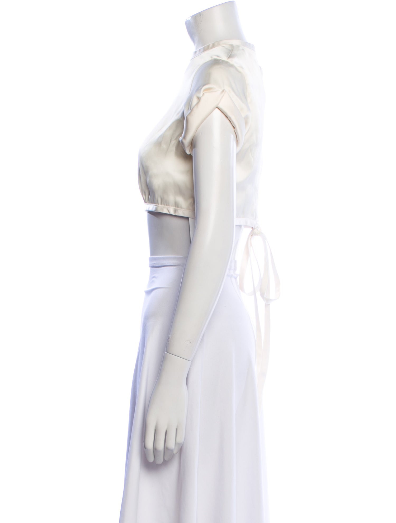 Orseund Iris Mock Neck Short Sleeve Crop Top