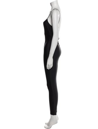 Oséree Scoop Neck Jumpsuit