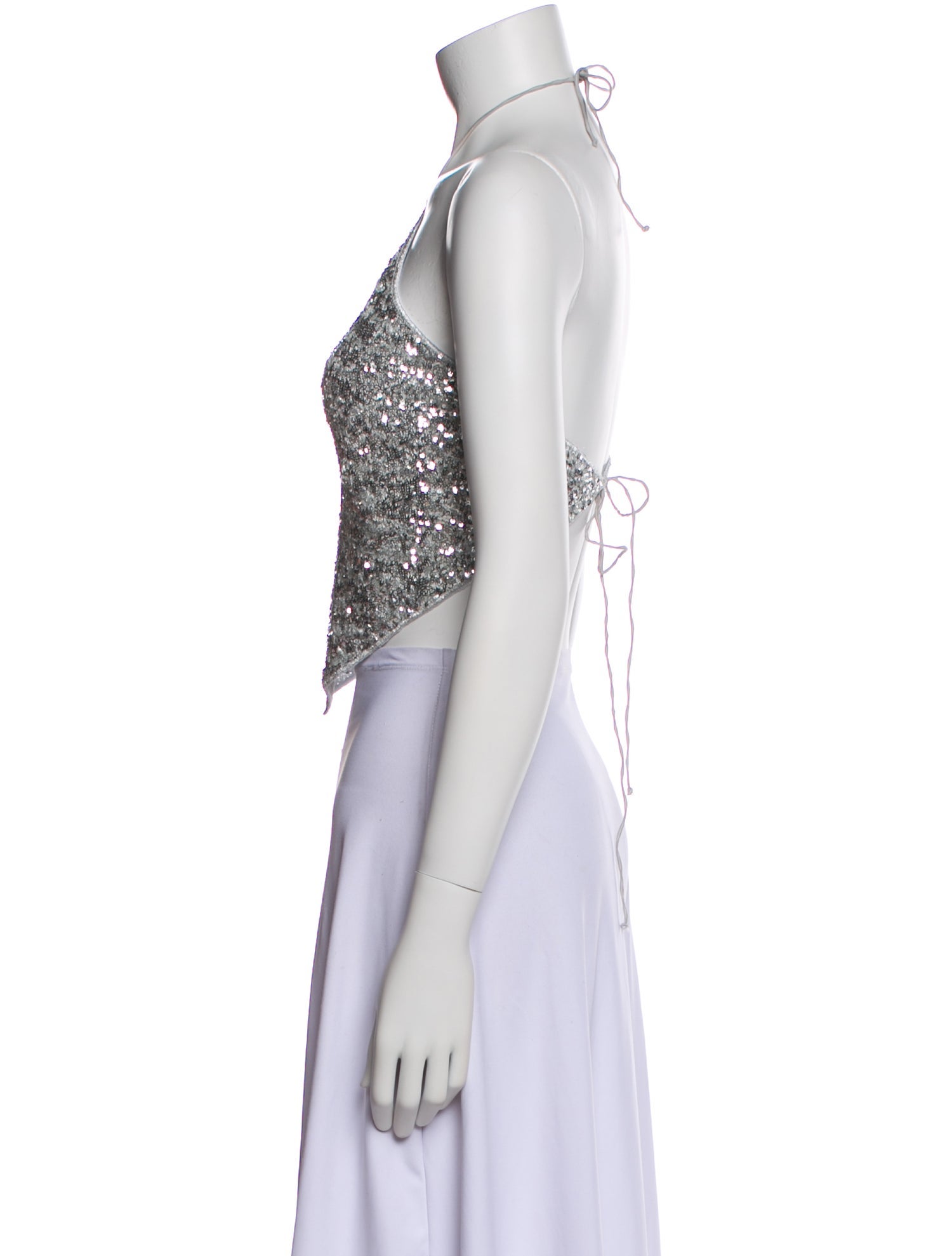 Oséree Halterneck Sleeveless Crop Top