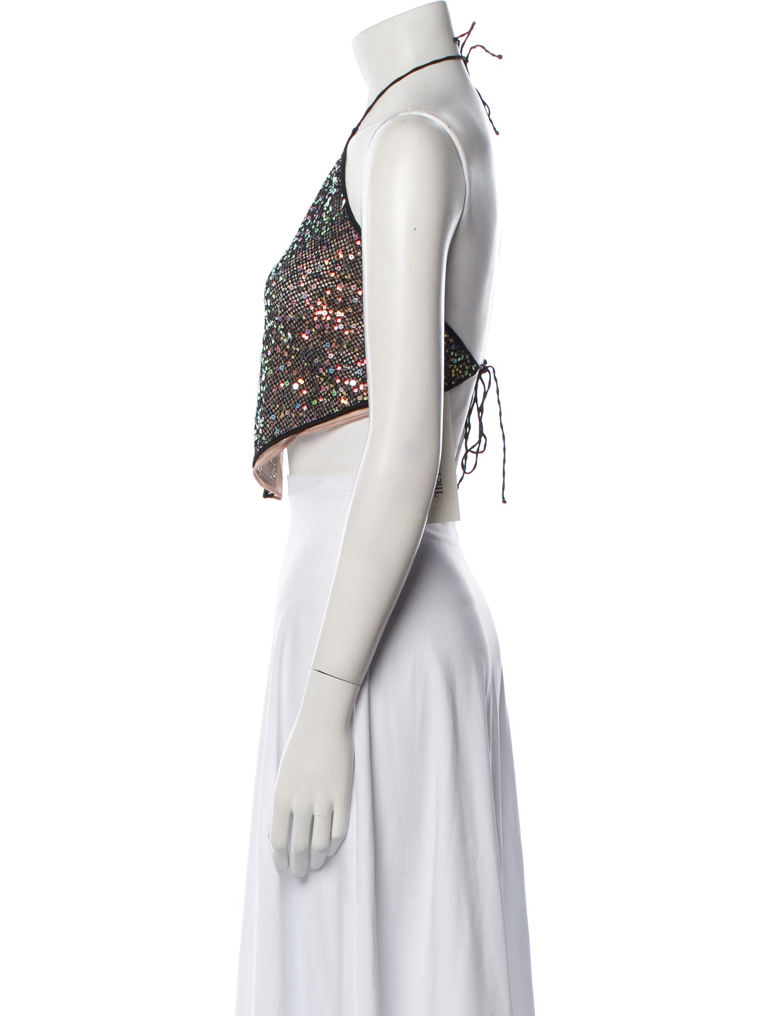 Oséree Halterneck Sleeveless Crop Top