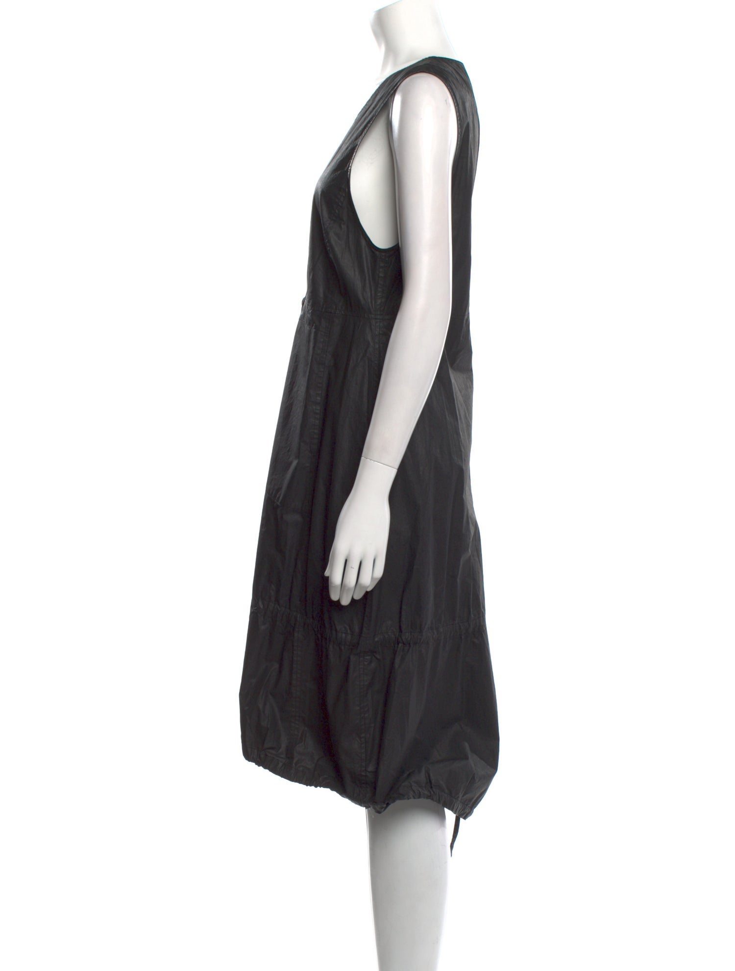 Oska V-Neck Midi Length Dress