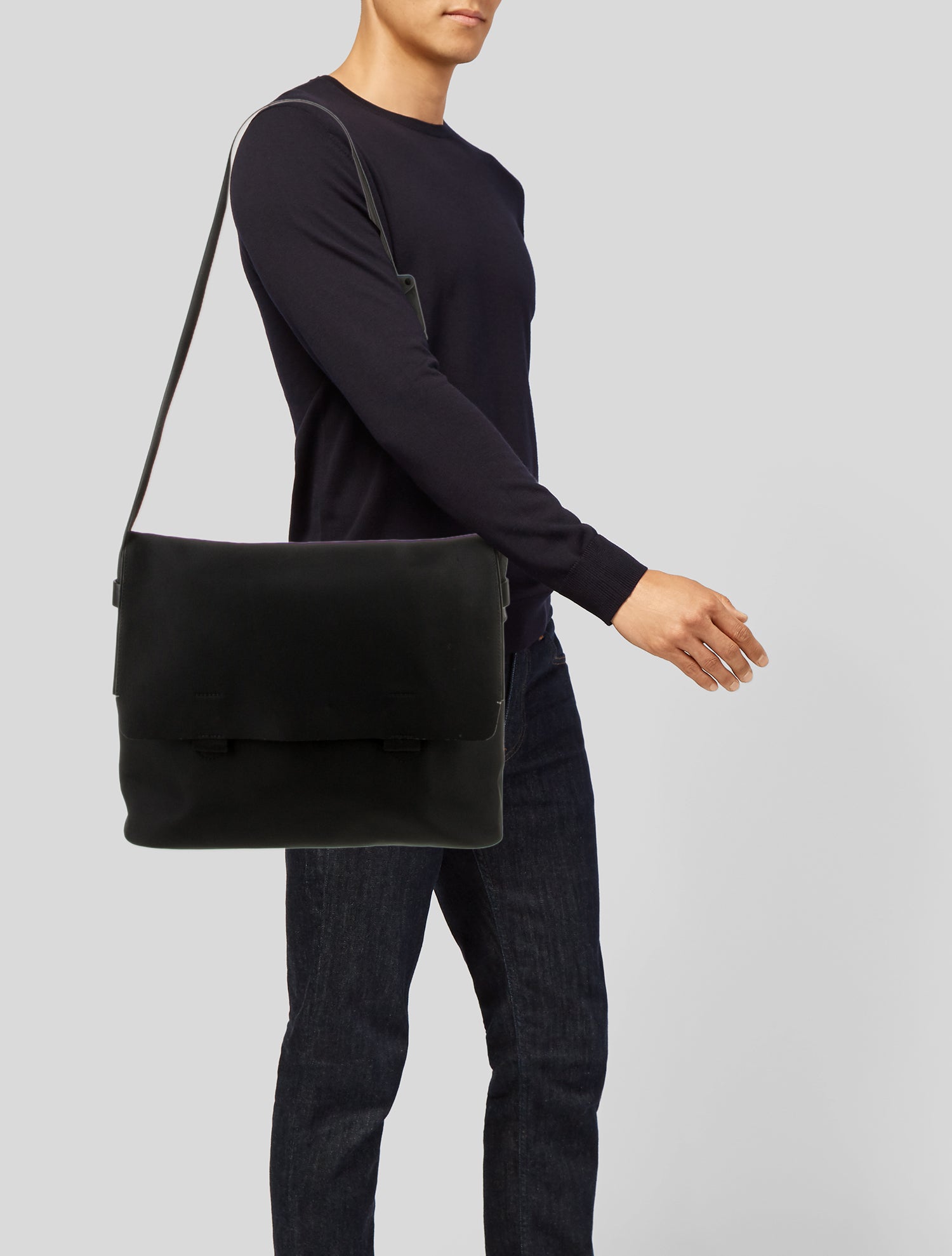Troubadour Nylon Messenger Bag
