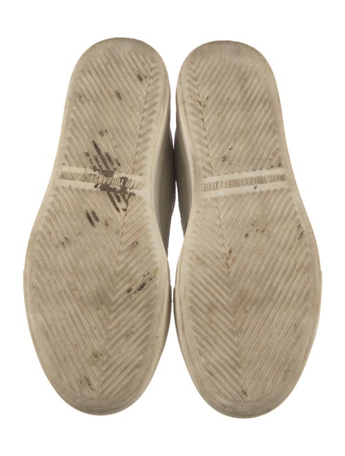 P448 Canvas Sneakers