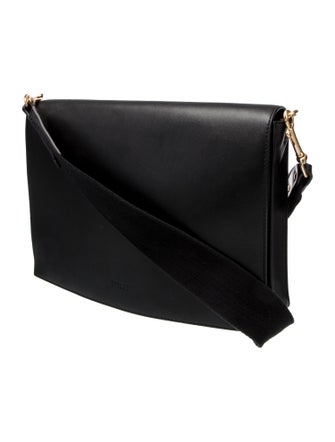 Yu Mei Leather Shoulder Bag