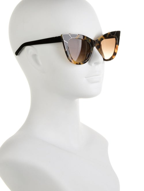 Pared Cat-Eye Gradient Sunglasses