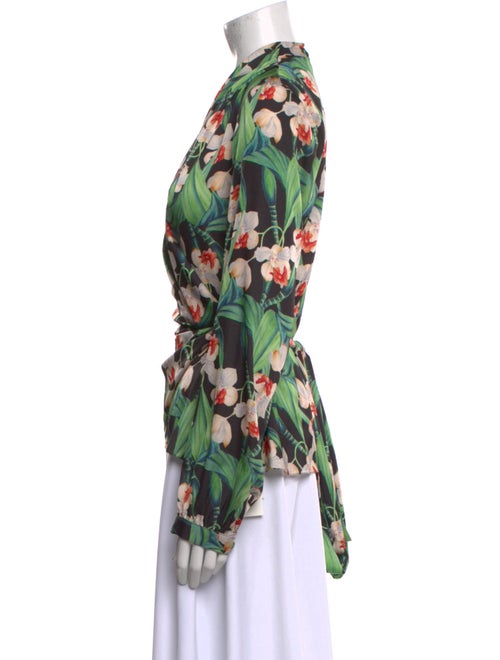 PatBO Floral Print V-Neck Blouse