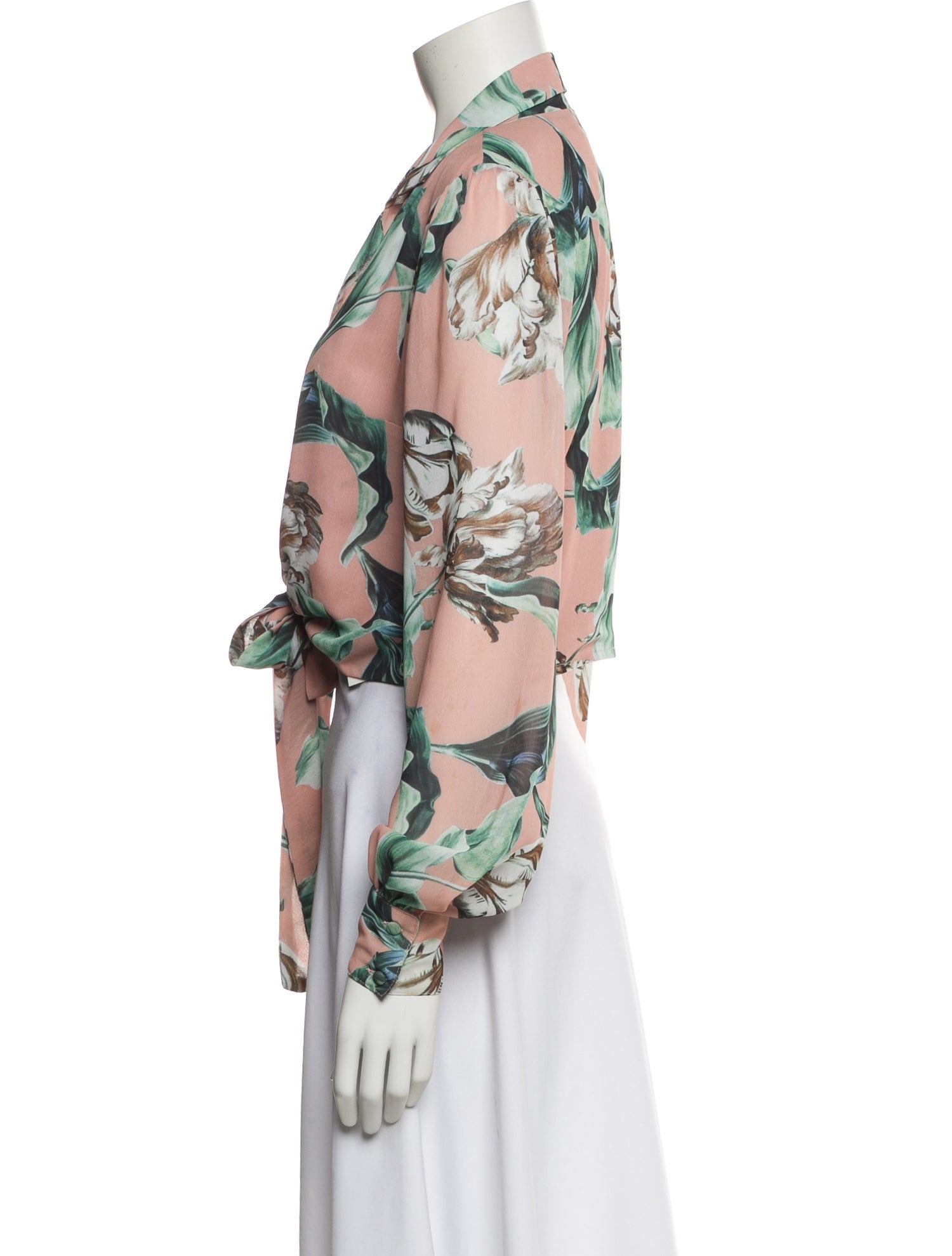 PatBO Floral Print V-Neck Crop Top