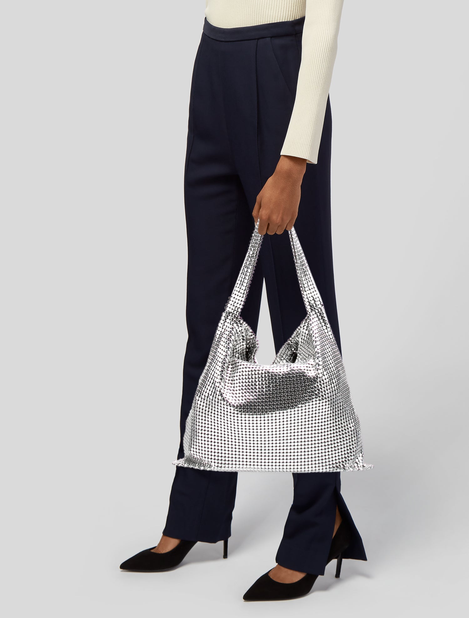 【関税込み】PINKO Handbags Pinko Chain-Link Trimmed Raffia Shoulder Bag - Neutrals