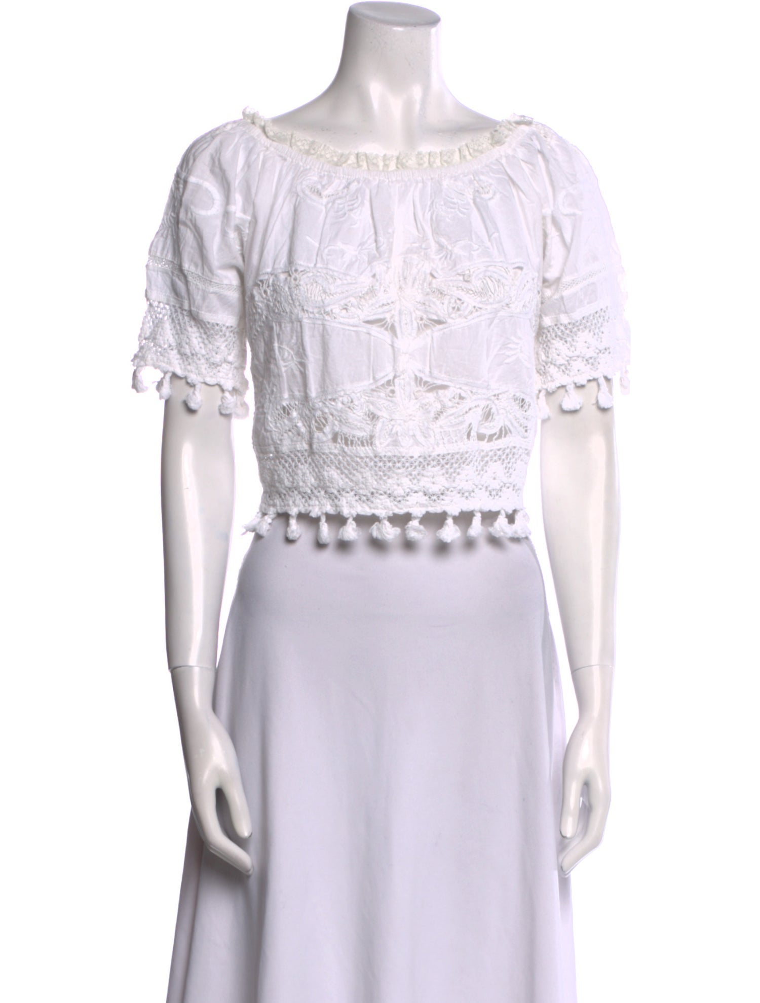 Place Nationale Scoop Neck Short Sleeve Crop Top