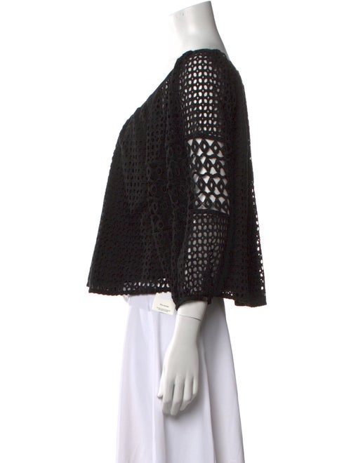 Place Nationale Scoop Neck Three-Quarter Sleeve Crop Top