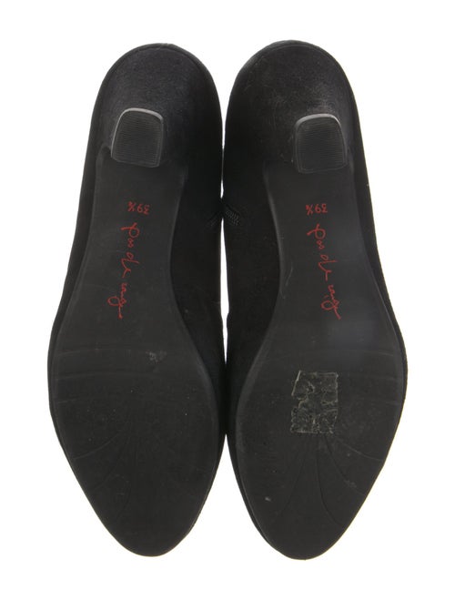 Pas de Rouge Suede Lace-Up Boots