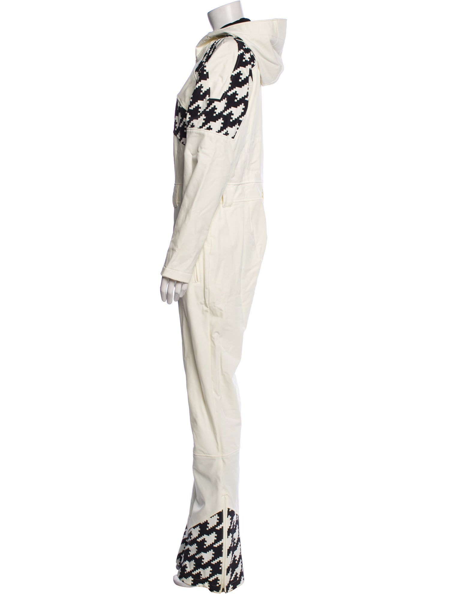 Perfect Moment Graphic Print Crew Neck Jumpsuit