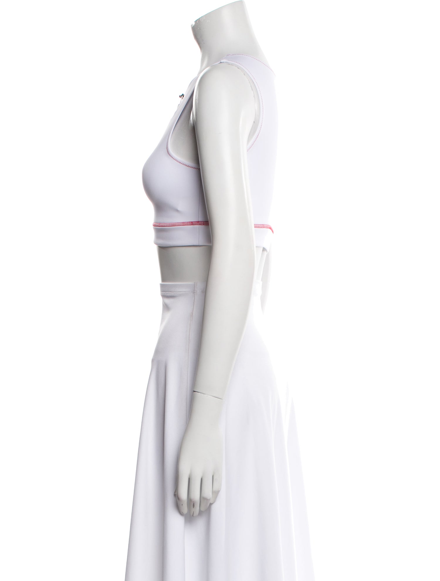 Perfect Moment V-Neck Sleeveless Crop Top