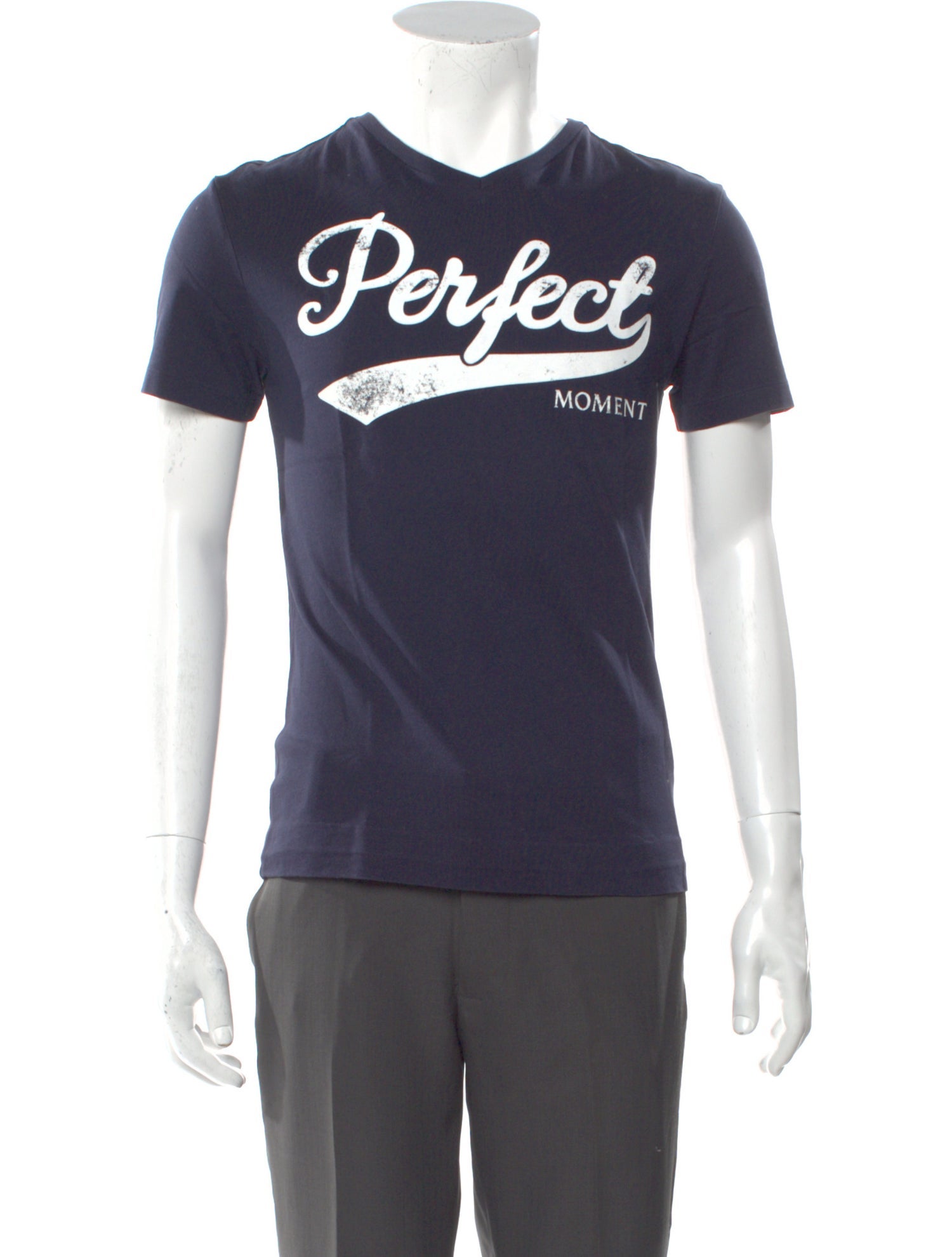 Perfect Moment Graphic Print V-Neck T-Shirt