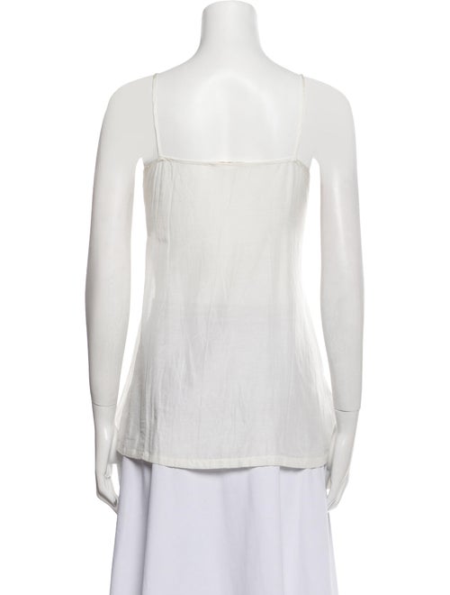 Péro Scoop Neck Sleeveless Top