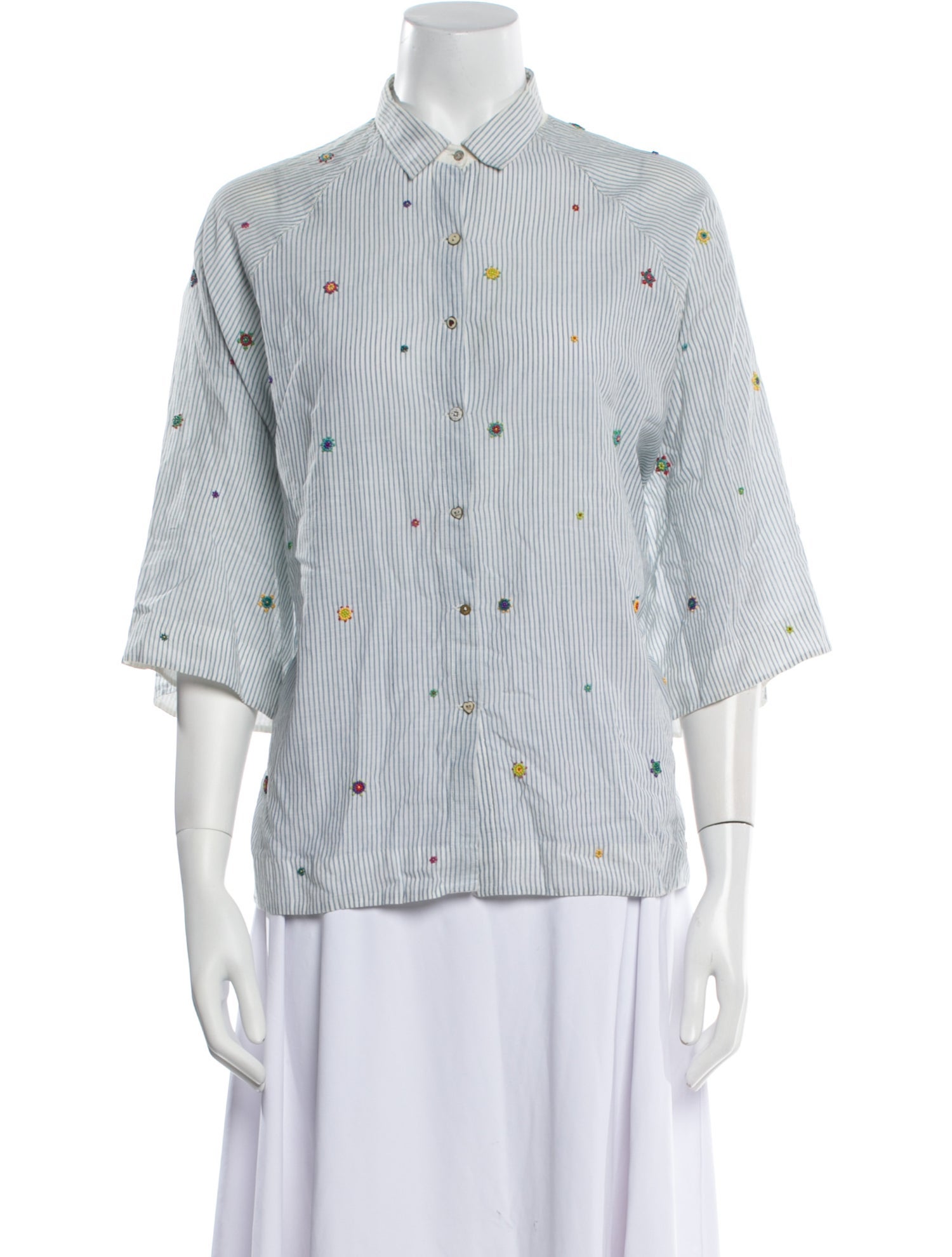 Péro Striped Three-Quarter Sleeve Button-Up Top