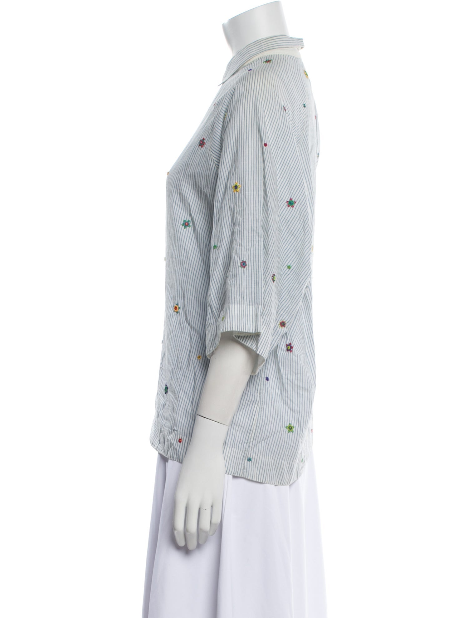 Péro Striped Three-Quarter Sleeve Button-Up Top