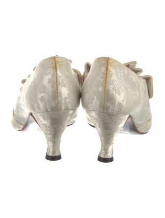 Peter Fox Printed Crystal Embellishments Pumps