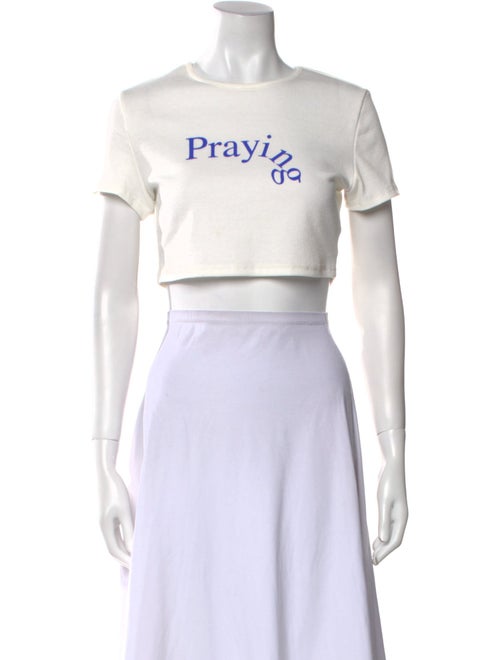 Praying Graphic Print Crew Neck Crop Top