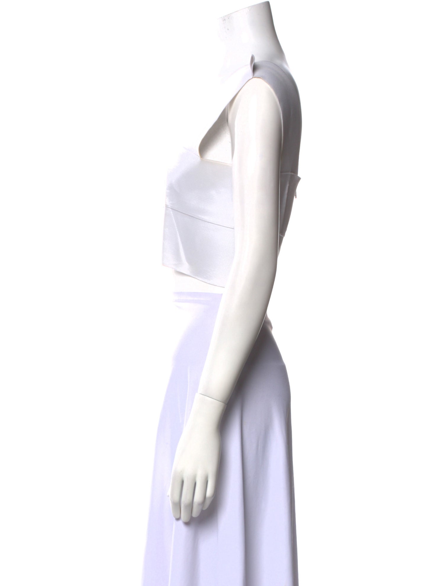 Phoebe English Square Neckline Sleeveless Crop Top