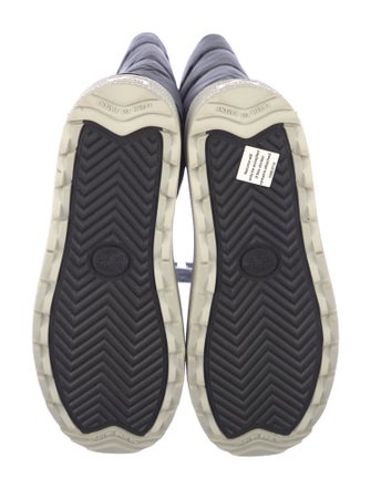 Pajar Pom-Pom Embellishments Snow Boots