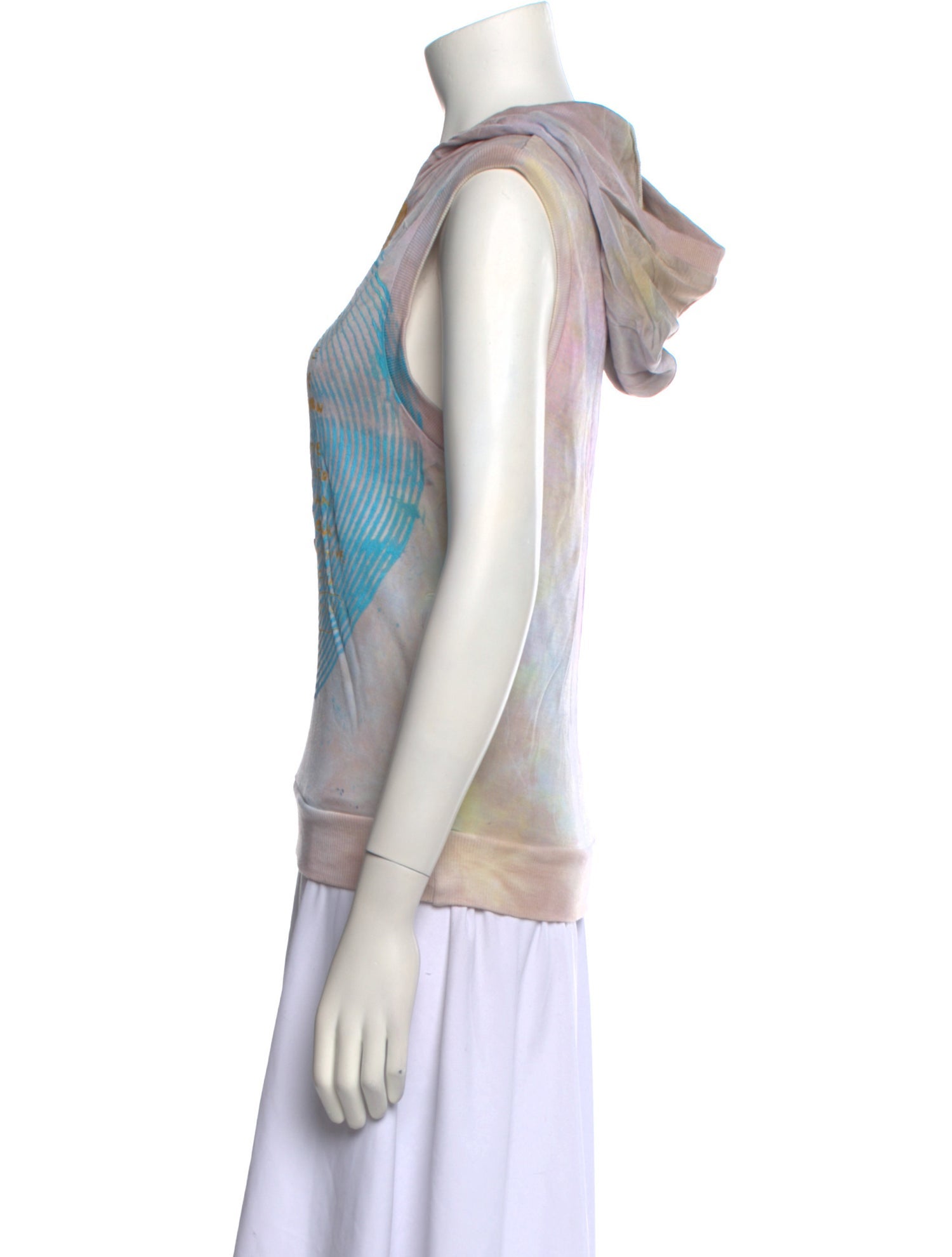 The People Of The Labyrinths Printed V-Neck Top