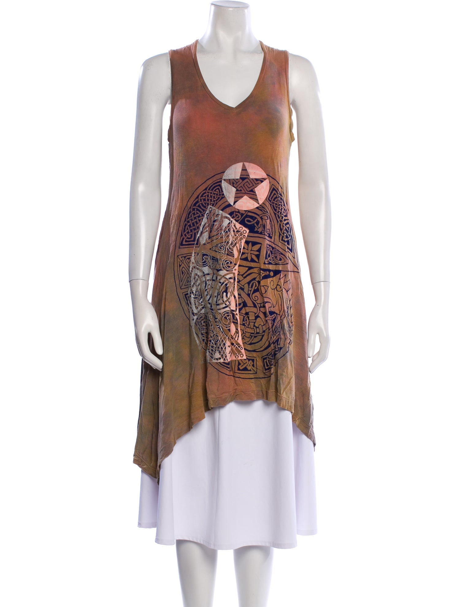 The People Of The Labyrinths Graphic Print Scoop Neck Tunic