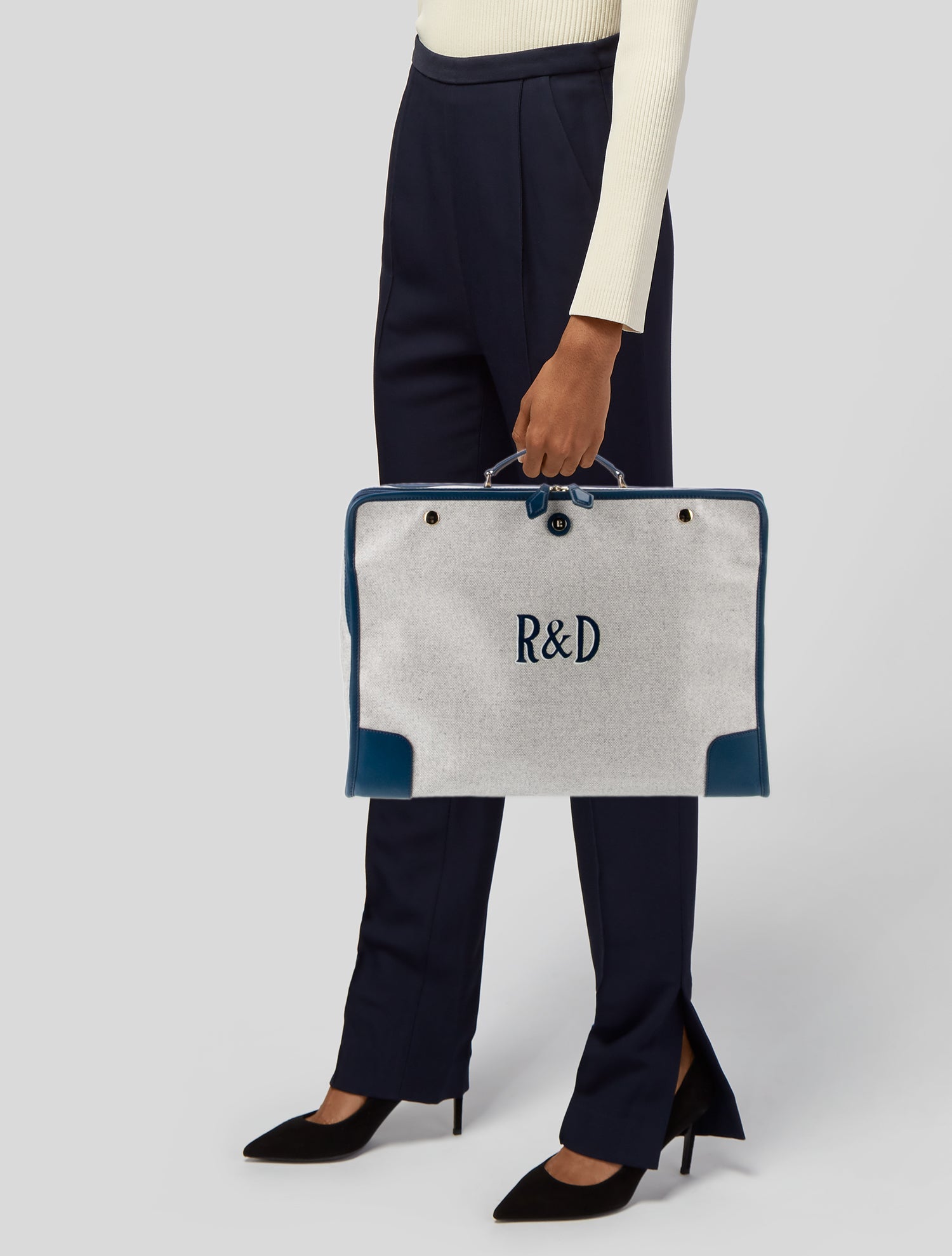 Paravel Canvas Suitcase