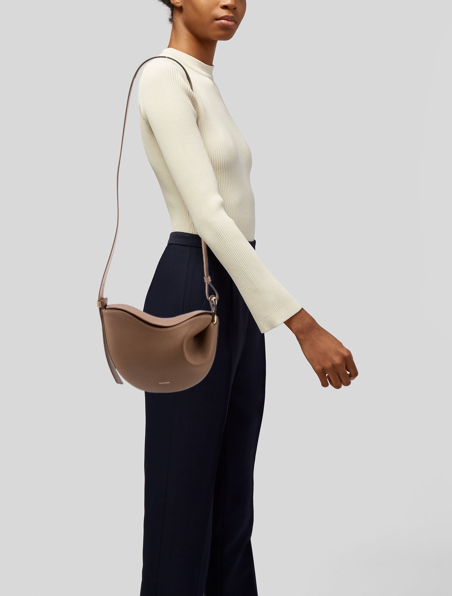 LOEWE トートバッグ LOEWE(ロエベ) トートバッグ(レディース) - 海外通販のBUYMA