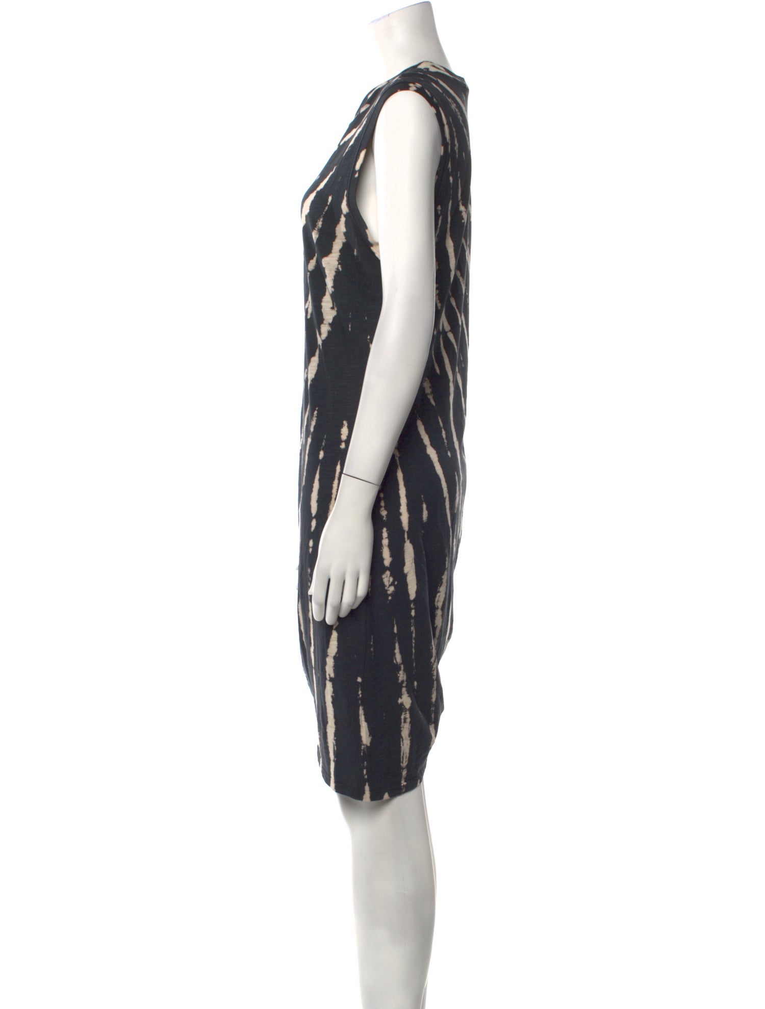 Pam & Gela Animal Print Knee-Length Dress