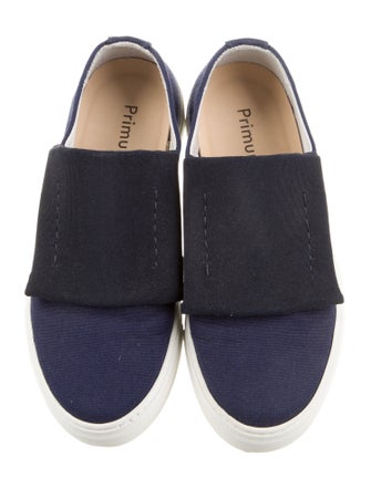 Primury Canvas Sneakers