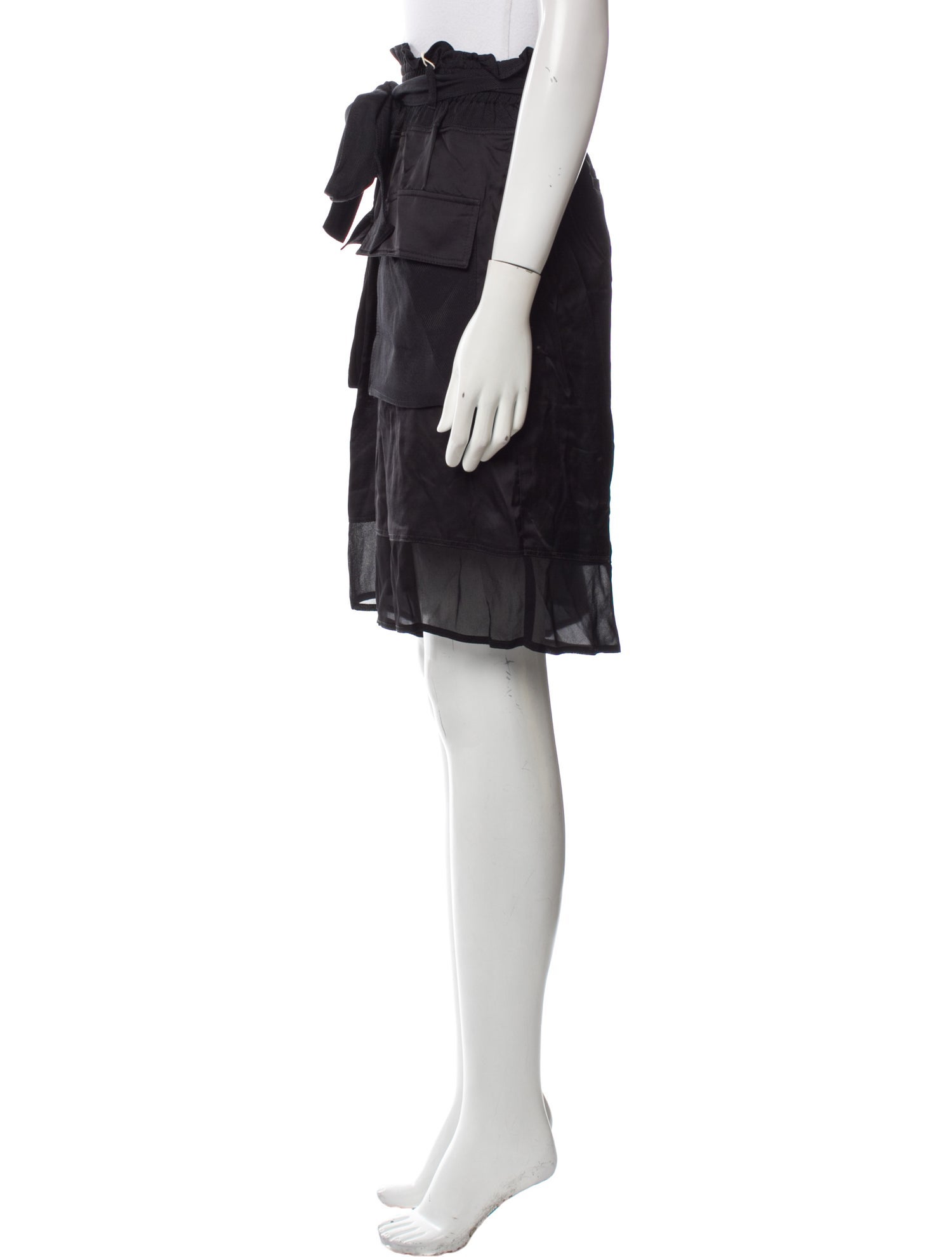 Pinko Knee-Length Shorts