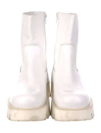 Paloma Barceló Leather Boots